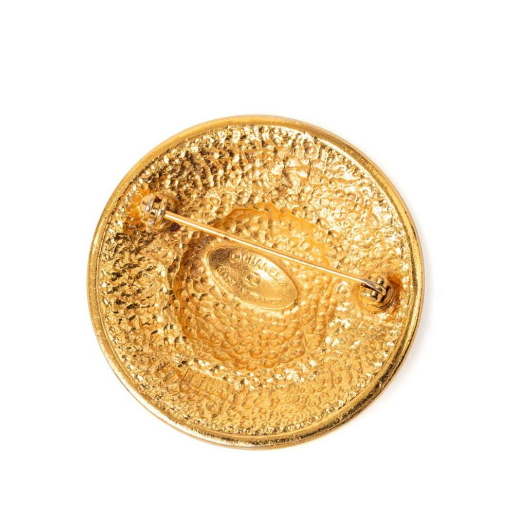CHANEL Vintage Gold Brooch - Picture 2 of 3